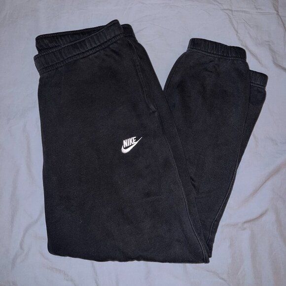 Nike Sportswear Club Fleece Joggers/Sweatpants - Black L - Picture 2 of 6